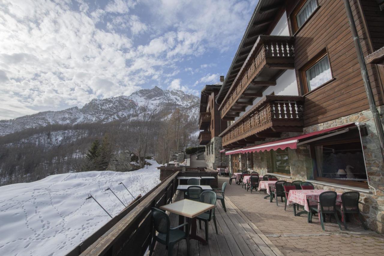 Hotel Rascard Valtournenche Luaran gambar