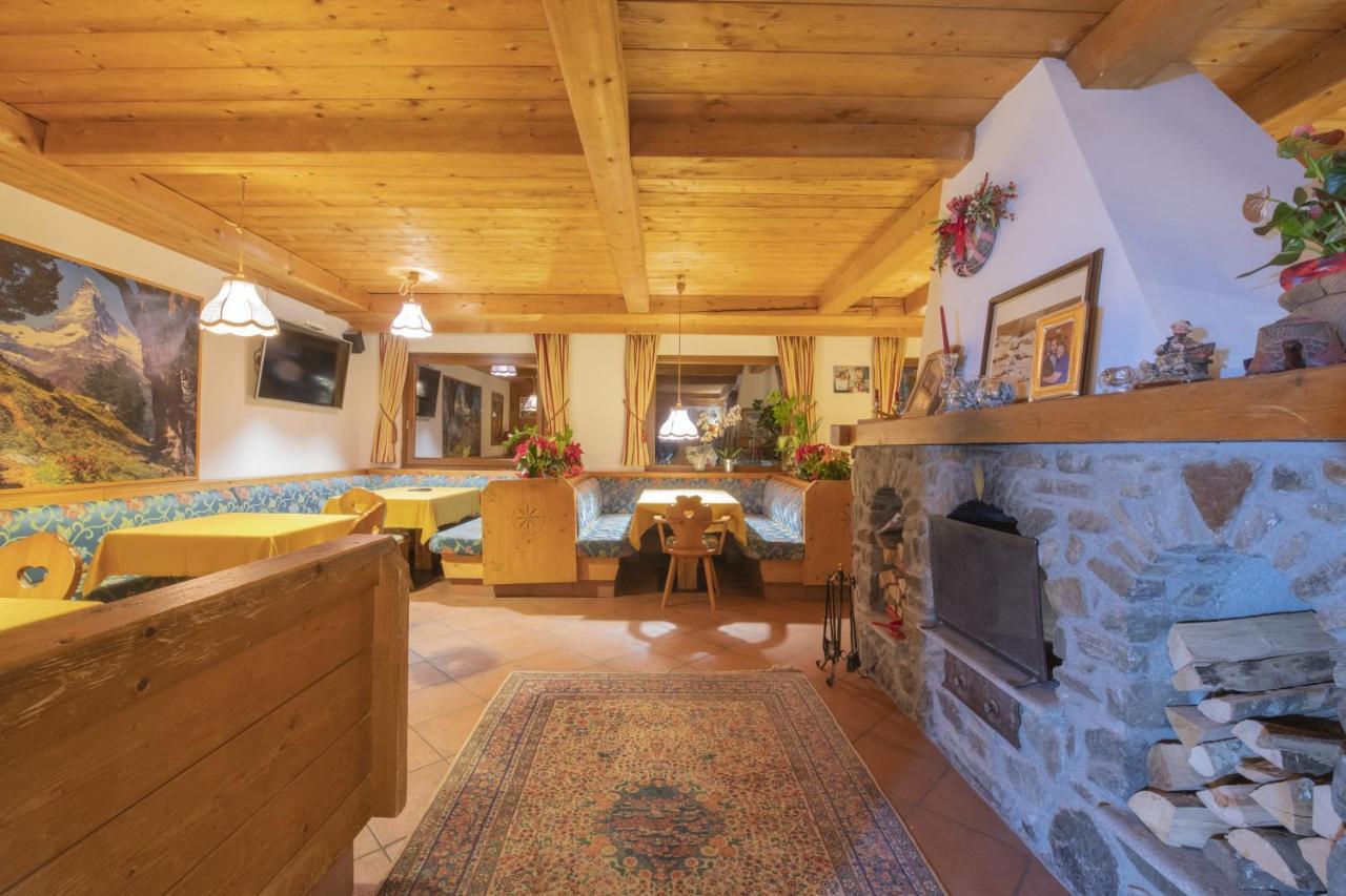 Hotel Rascard Valtournenche Luaran gambar