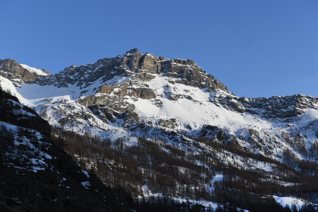 Hotel Rascard Valtournenche Luaran gambar