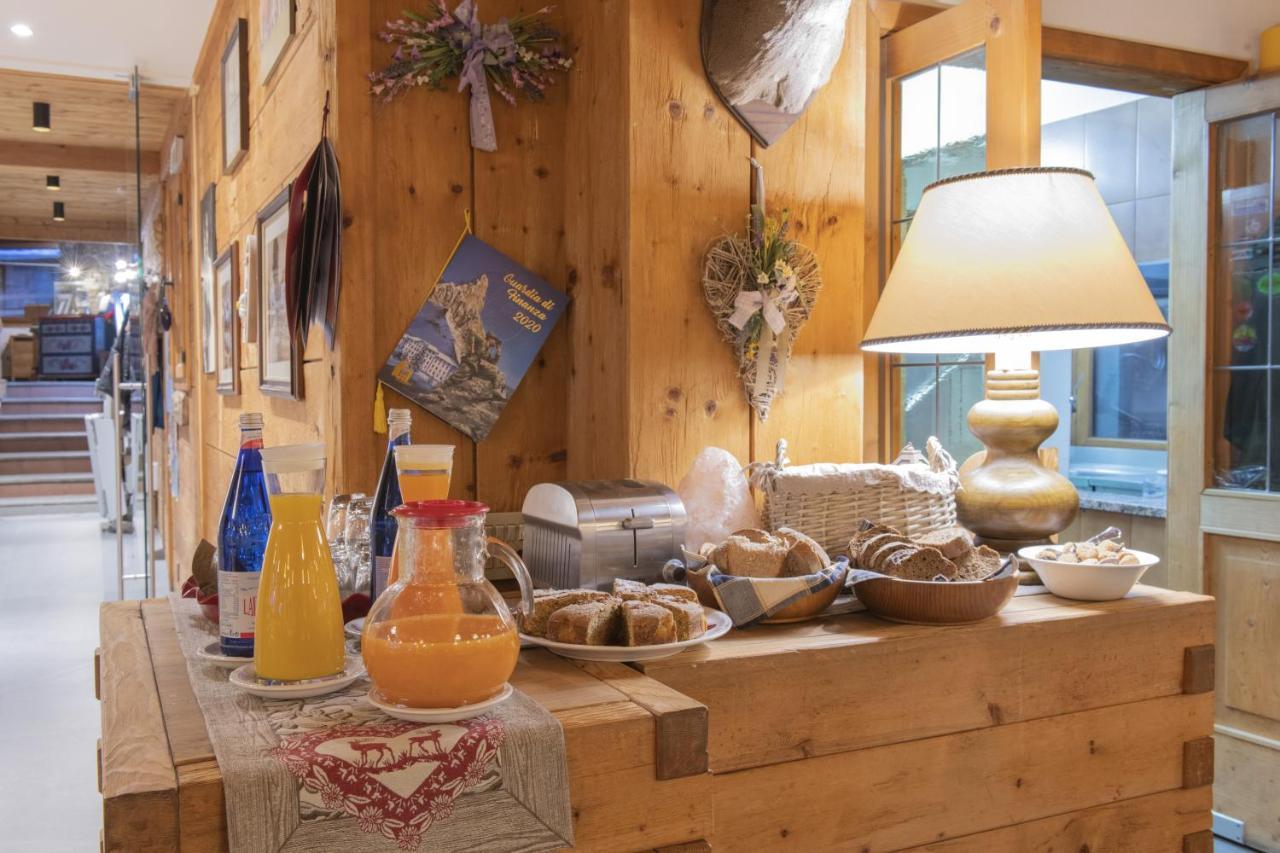 Hotel Rascard Valtournenche Luaran gambar